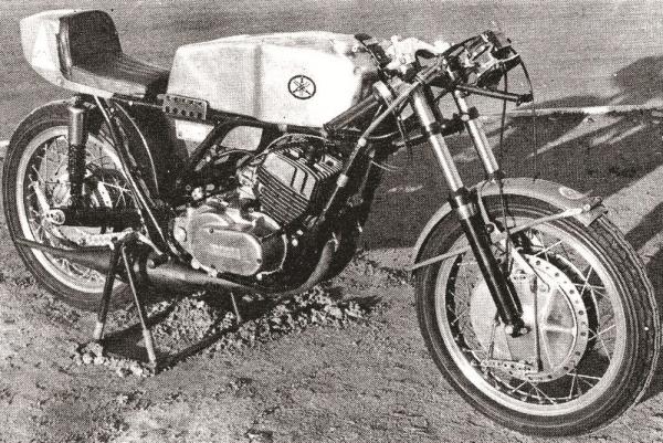 TR2 350 'naked' (1969)